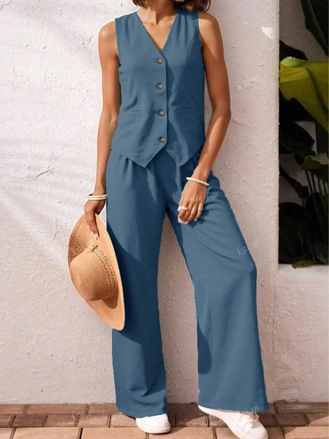 Sofía | Conjunto Chaleco + Pantalón de regalo