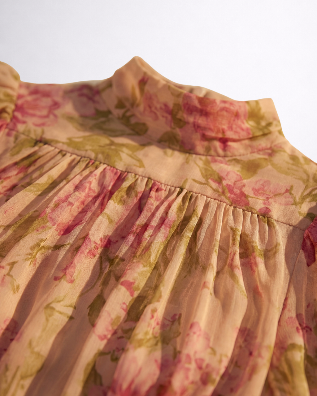 Rosario | Vestido largo de gasa con estampado floral
