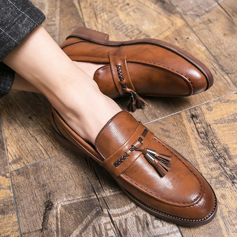 Vicente | Mocasines de piel con borlas