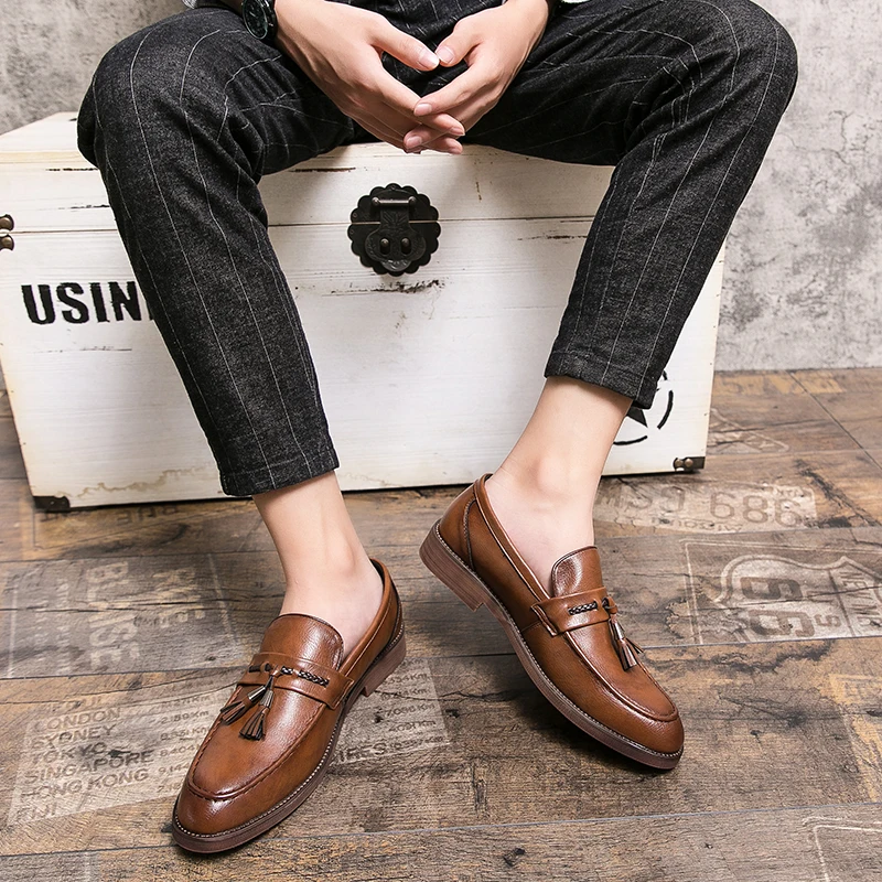 Vicente | Mocasines de piel con borlas