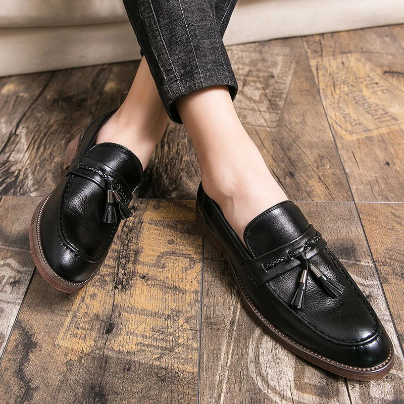 Vicente | Mocasines de piel con borlas