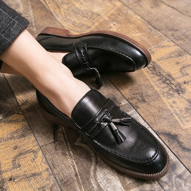 Vicente | Mocasines de piel con borlas