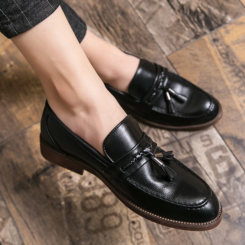 Vicente | Mocasines de piel con borlas