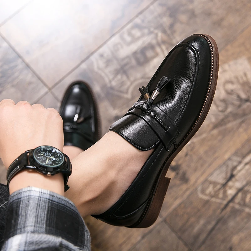 Vicente | Mocasines de piel con borlas