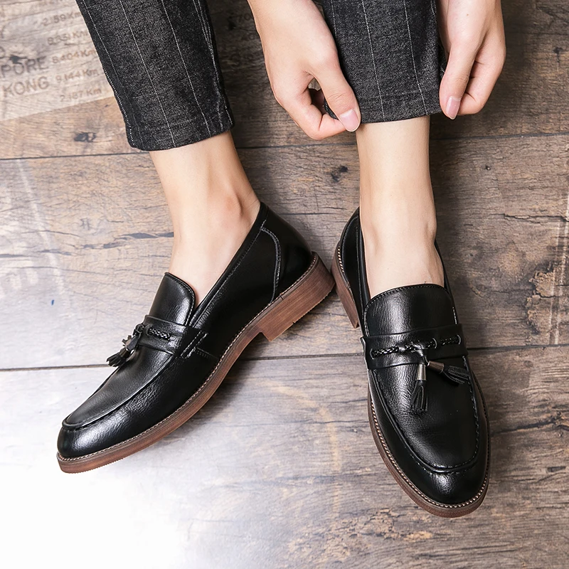 Vicente | Mocasines de piel con borlas