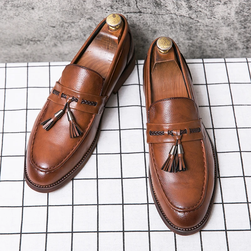 Vicente | Mocasines de piel con borlas