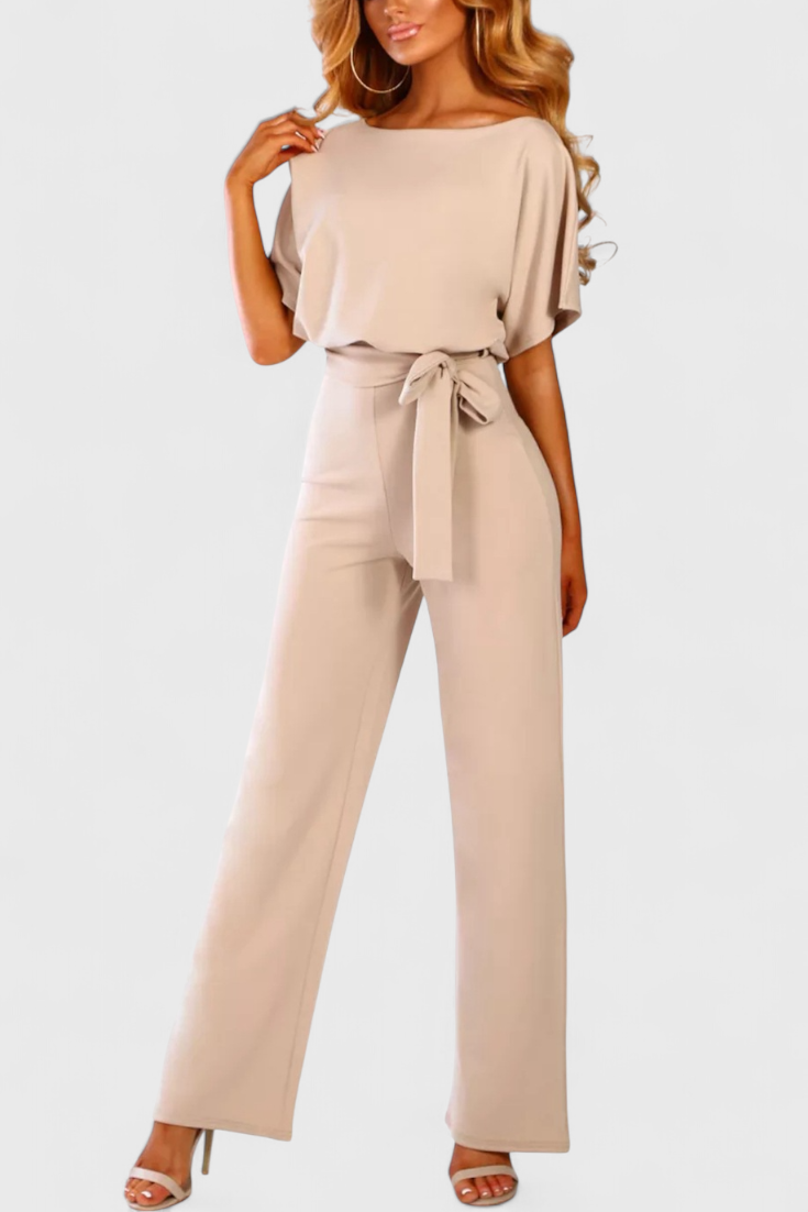 Elvira | Mono Elegante de Silueta Fluida