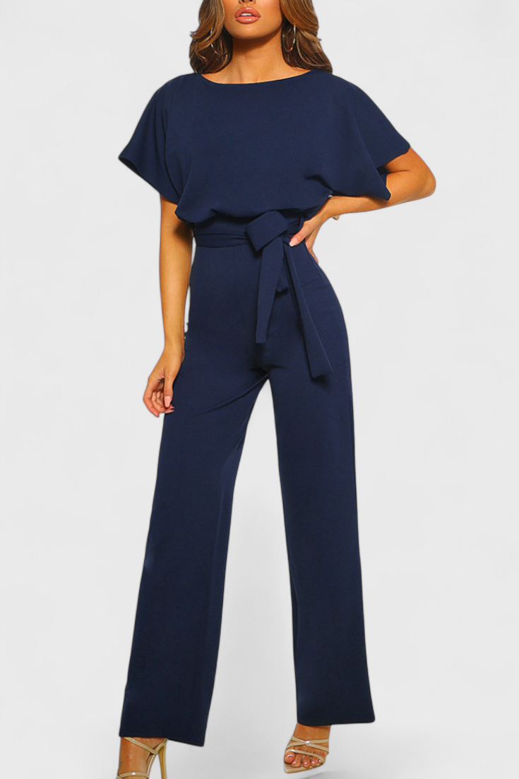 Elvira | Mono Elegante de Silueta Fluida