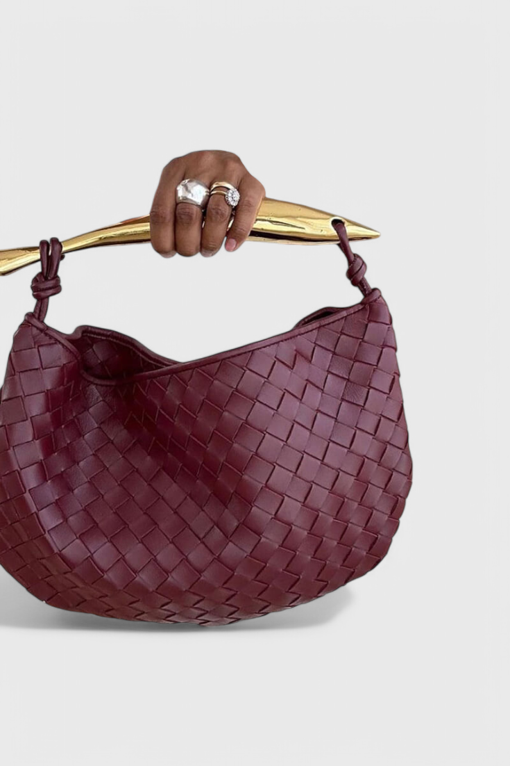 Leonor | Bolso  con Asa Dorada