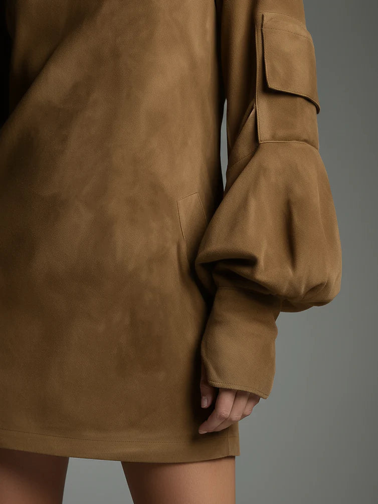 Valeria | Vestito corto oversize in camoscio a collo alto
