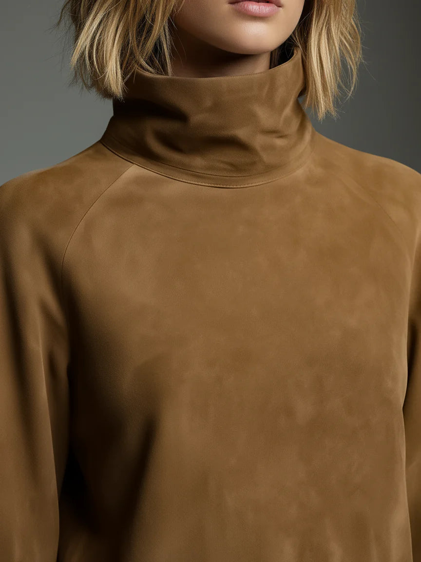 Valeria | Vestito corto oversize in camoscio a collo alto