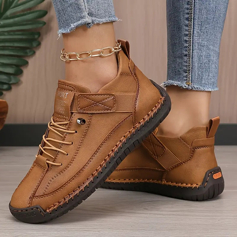 Gisela | Zapatillas ortopédicas cómodas de efecto piel