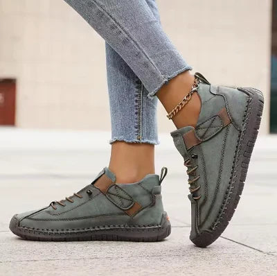 Gisela | Zapatillas ortopédicas cómodas de efecto piel