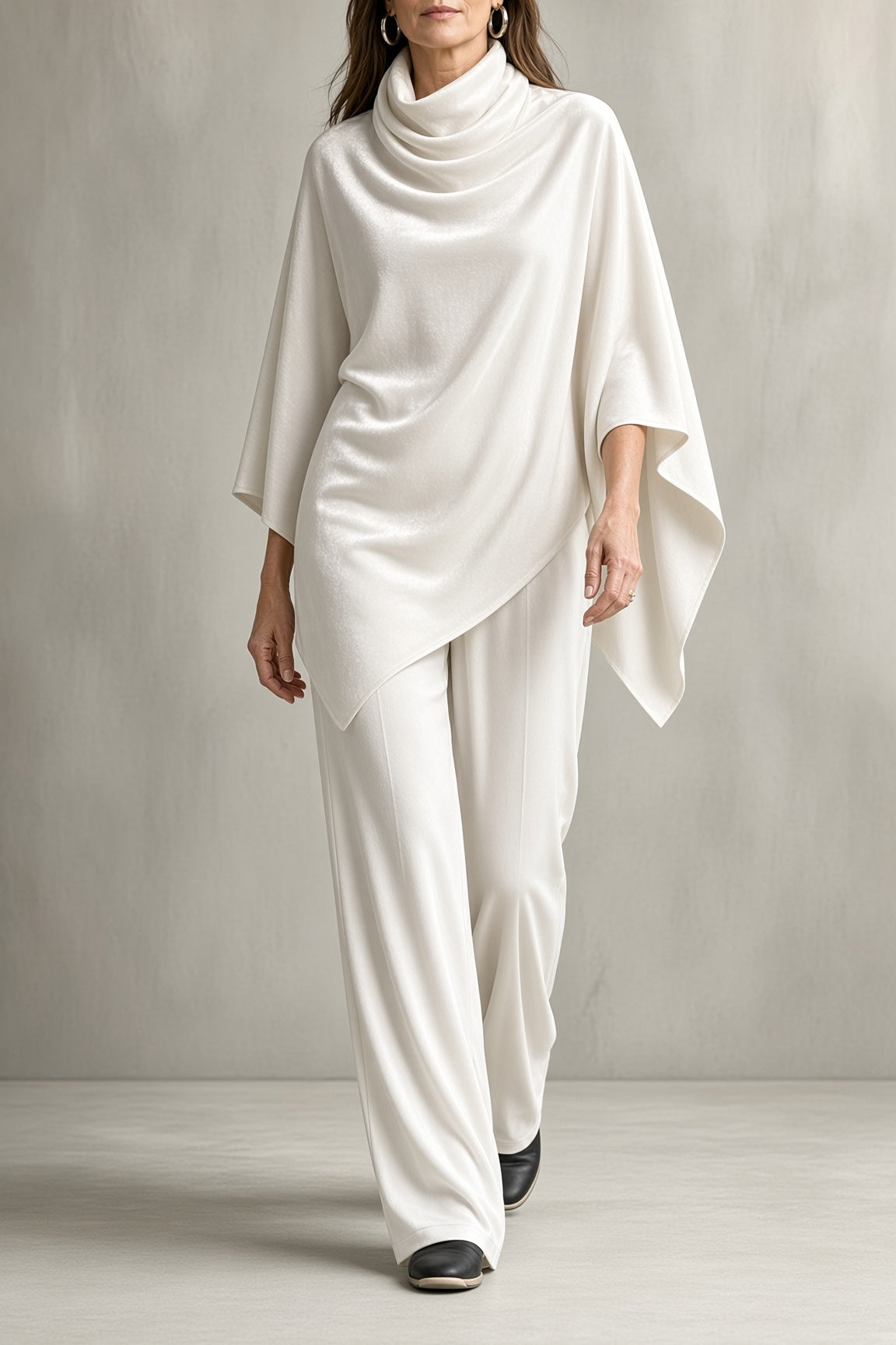 ELSA | Completo Poncho in Velluto con Collo Drappeggiato e Pantalone Largo