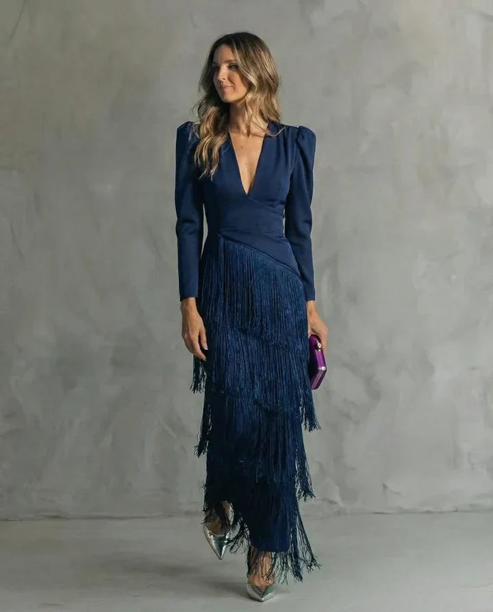 Clara | Vestido midi elegante con mangas de flecos
