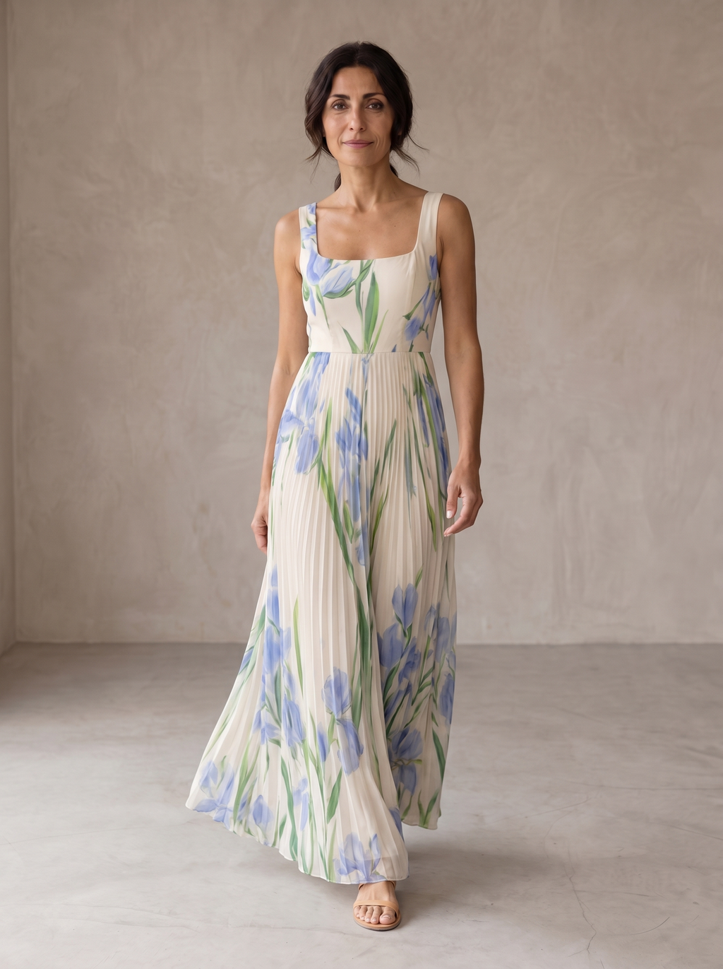 Valetina | Vestido largo de corte en A con estampado floral