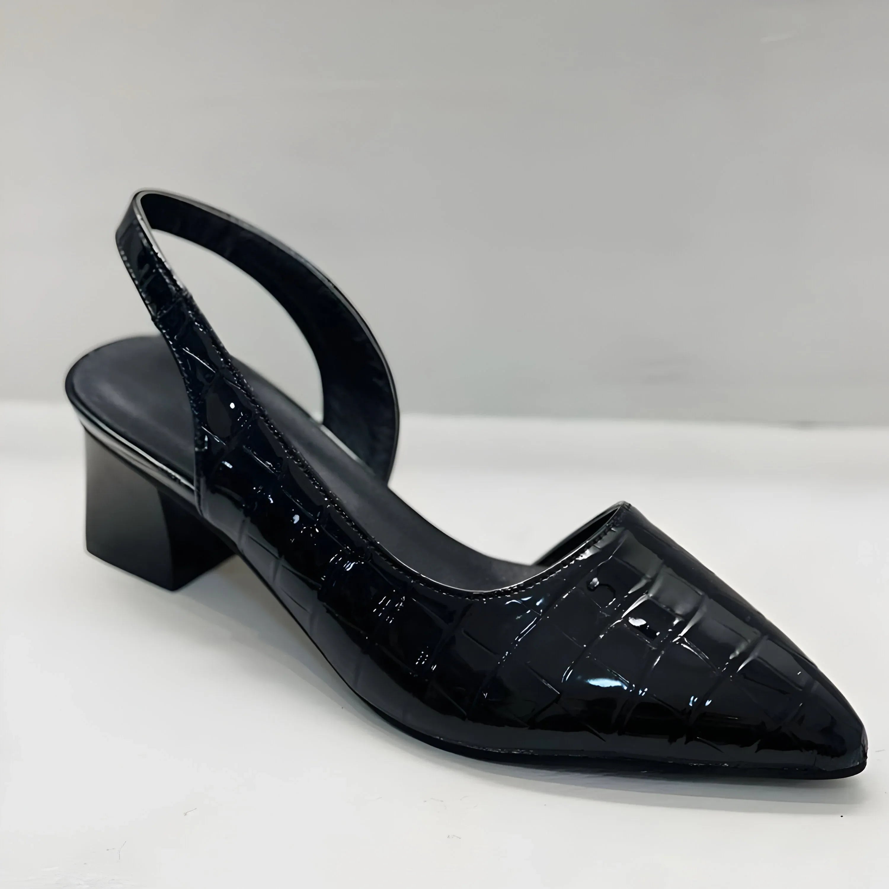 Olga | Zapatos con tacón cuadrado elegante